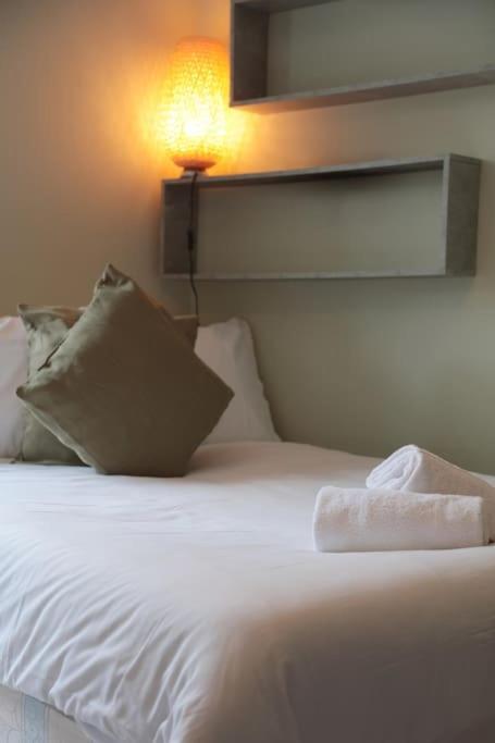 Cosy Chic Studio In King'S Cross Londra Exterior foto