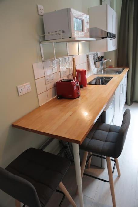 Cosy Chic Studio In King'S Cross Londra Exterior foto